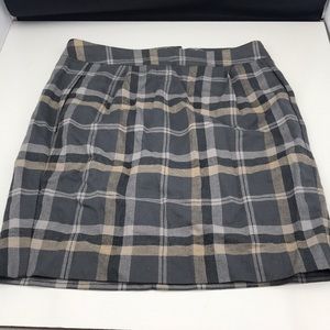 Tommy Hilfiger pencil skirt with pockets size 2